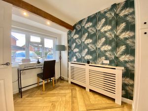 Study/Office- click for photo gallery